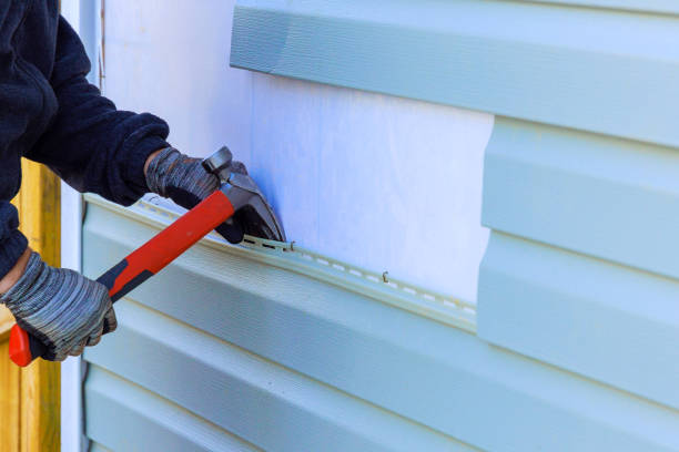 Reliable Emergency Siding Repair contractor in Elizabethtown, PA by Creative Siding